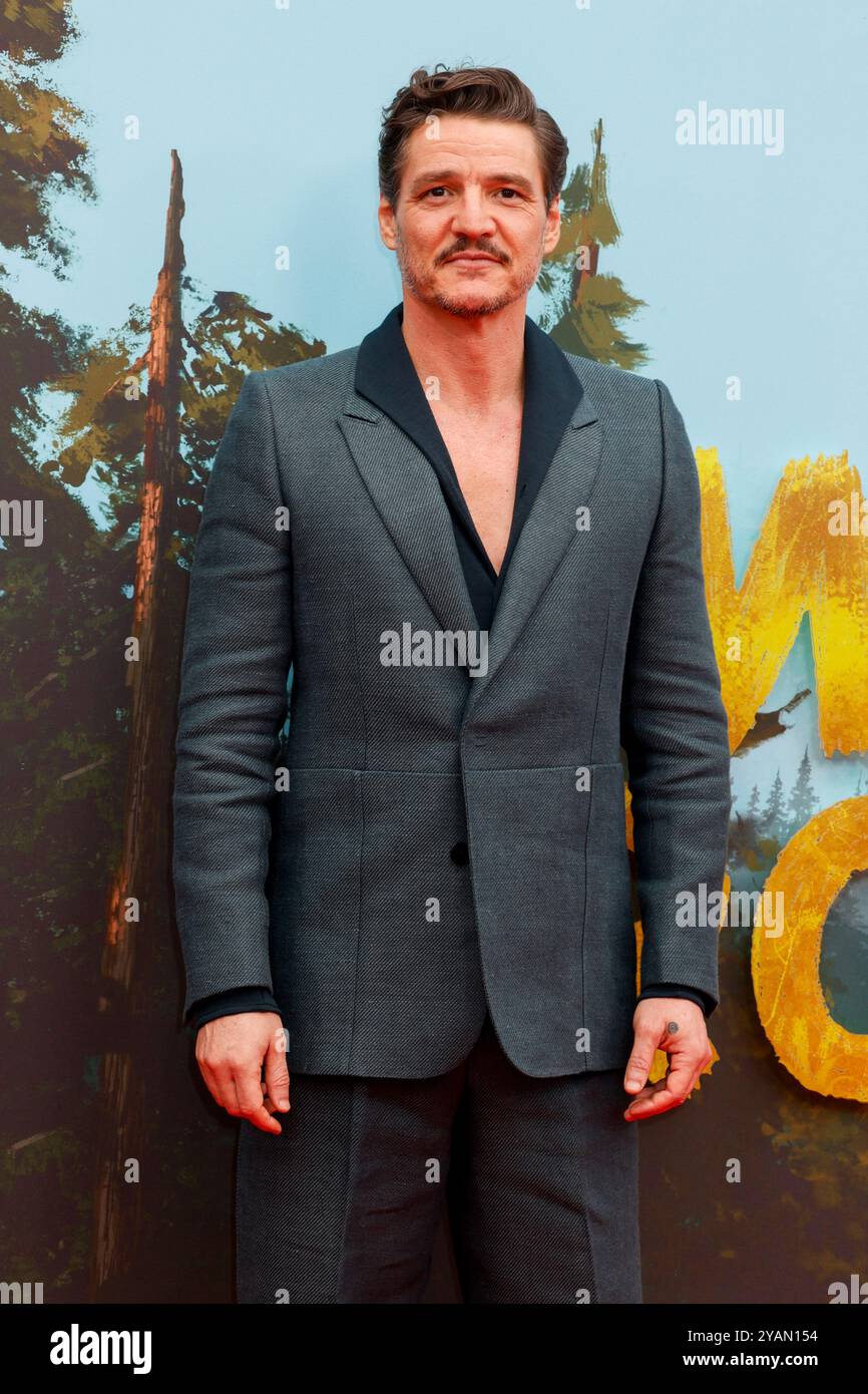 London, Großbritannien. Oktober 2024. Pedro Pascal besucht das BFI London Film Festival 2024: The Wild Robot Special Presentation in Waterloo, London. (Foto: Cat Morley/SOPA Images/SIPA USA) Credit: SIPA USA/Alamy Live News Stockfoto