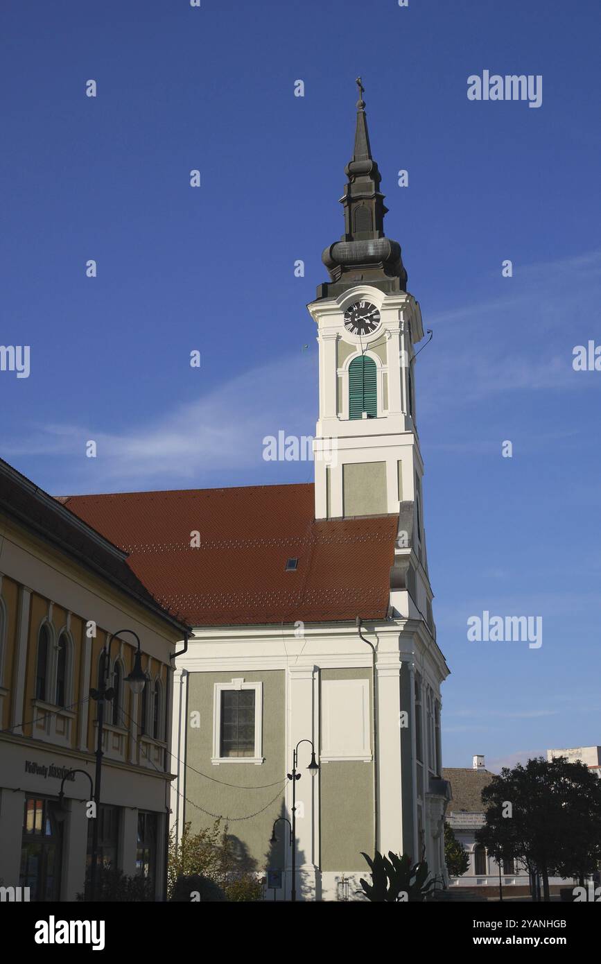 Katholische Kirche St. Peter und Paul, Baja, Kreis Bács-Kiskun, Ungarn Stockfoto