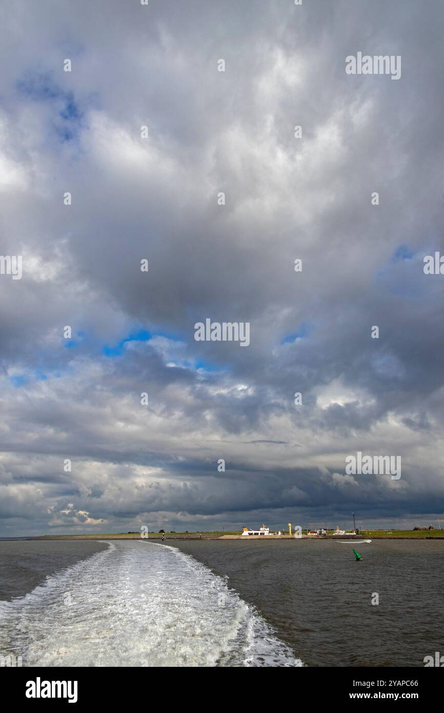 Wolken über Strucklahnungshörn, Nordstrand, Nordfriesland, Schleswig-Holstein, Deutschland Stockfoto