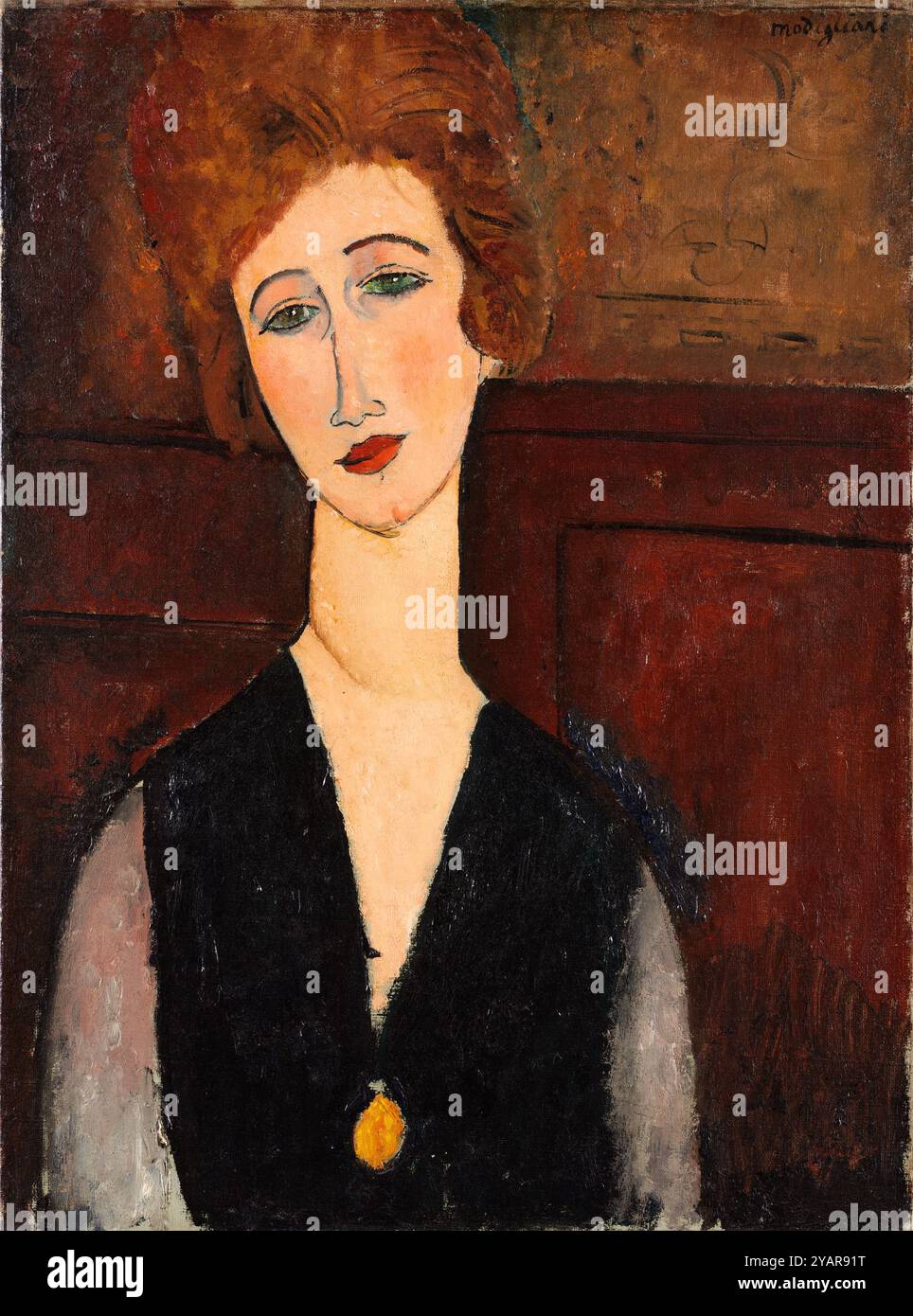 Porträt einer Frau um 1917–18 von Amedeo Modigliani (Italienisch, 1884–1920) Italien, 20. Jahrhundert geboren in einer sephardischen jüdischen Familie in Livorno, Italien, studierte Modigliani kurzzeitig in Florenz und Venedig, bevor er 1906 nach Paris zog, wo er zu einem wichtigen Mitglied der avantgardistischen Kunstwelt wurde. Seine Porträts, bekannt für ihre subtile Farbe und elegant gestreckten Formen, dokumentieren das Leben von Künstlern und Dichtern, obwohl die Frau in diesem Gemälde unbekannt ist. Beeinflusst von afrikanischen Masken, wie sie von den Baule aus der Elfenbeinküste und dem Kubismus hergestellt wurden, ein Kunststil, der Abstr. Betont Stockfoto