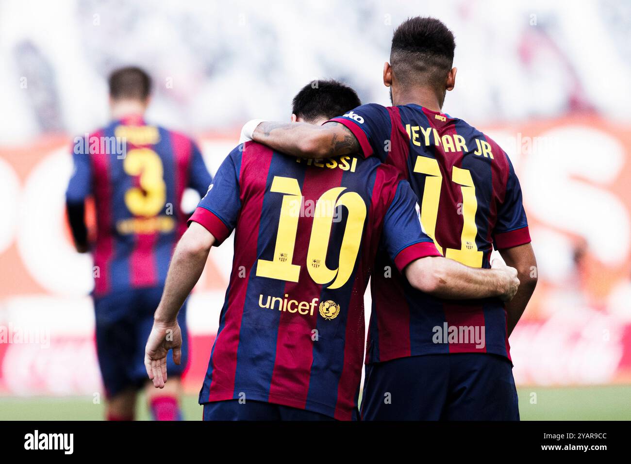 Madrid, Spanien 04/10/2014: Lionel Messi und Neymar da Silva feiern ein Tor während des Spiels zwischen Rayo Vallecano und Barcelona (Foto: Guillermo Stockfoto