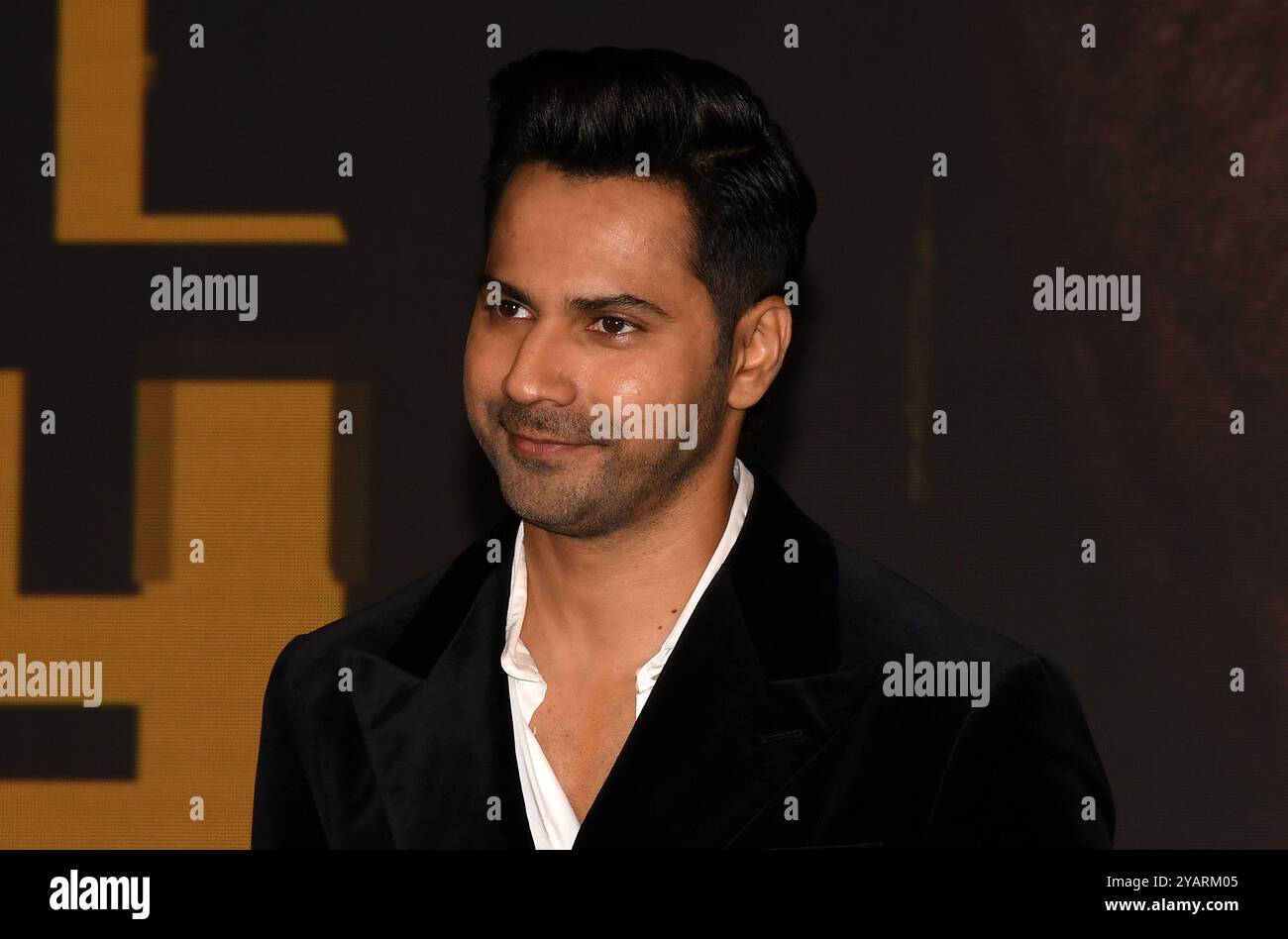Mumbai, Indien. Oktober 2024. Der Bollywood-Schauspieler Varun Dhawan ist bei der Trailer-Launch seiner kommenden Webserie „Citadel : Honey Bunny“ in Mumbai zu sehen. (Foto: Ashish Vaishnav/SOPA Images/SIPA USA) Credit: SIPA USA/Alamy Live News Stockfoto