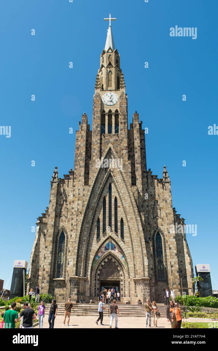 Canela, Brasilien - 15. Oktober 2024: Catedral de Pedra, berühmte Kathedrale aus Stein in der Innenstadt von Canela, südlich von Brasilien Stockfoto