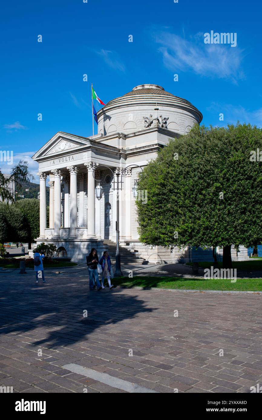 Europa Italien Italia Region Lombardei Stadt Como tempio Voltiano Museum und Gedenkstätte zu Ehren des Lebens des Elektrizitätspioniers Alessandro Volta Stockfoto