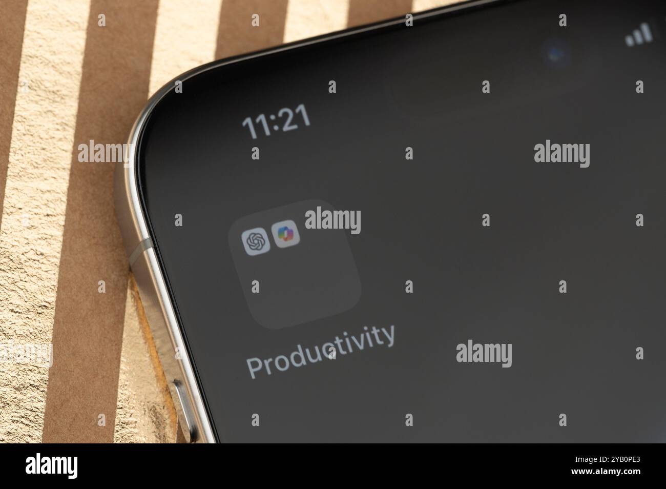 New York, USA – 14. Oktober 2024: Kostenlose offene AI Copilot- und ChatGPT-Apps in Nahansicht Stockfoto