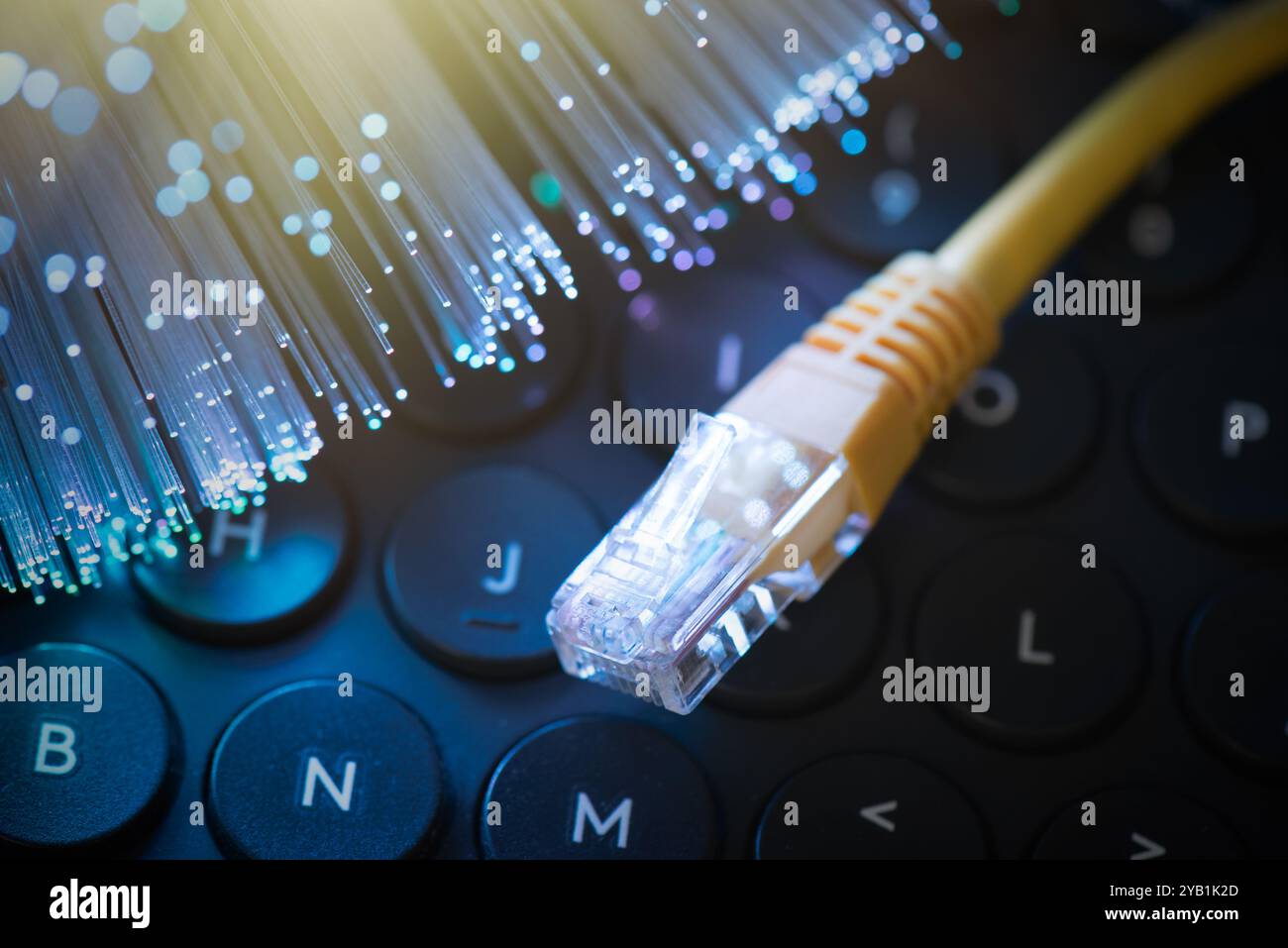 Hochgeschwindigkeits-Glasfaser-Internetkonzept. Schnelles Internet Stockfoto