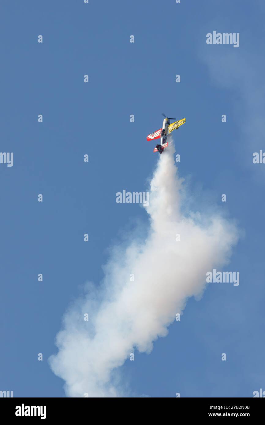 Jurgis Kairys - Sukhoi Su-31. Dynamische Anzeige auf der Air Show Kosice 2024. Slowakei, Europa. Stockfoto