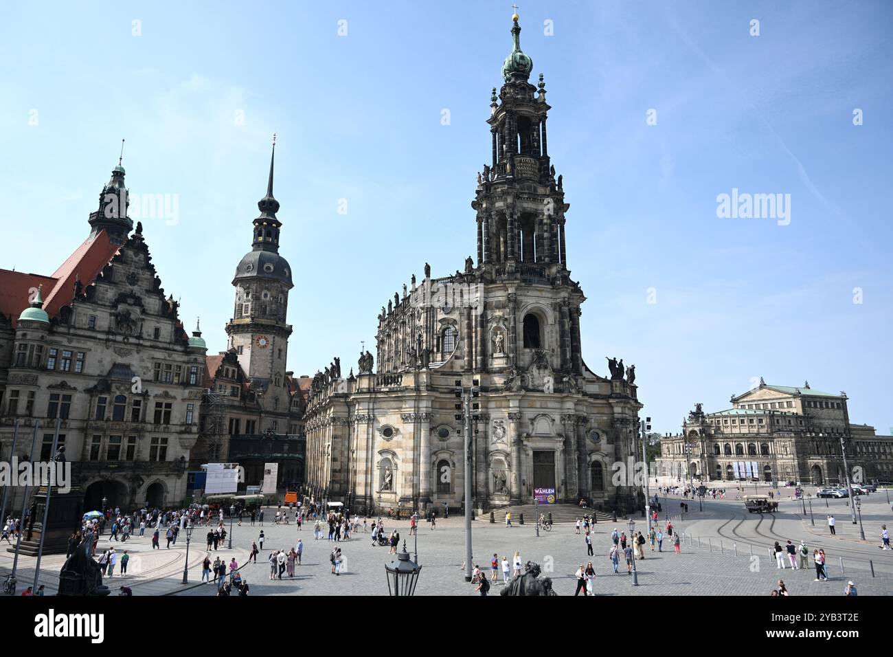 Dresden, Deutschland- 30. August 2024: Touristen im Zentrum der Stadt Dresden. Stockfoto