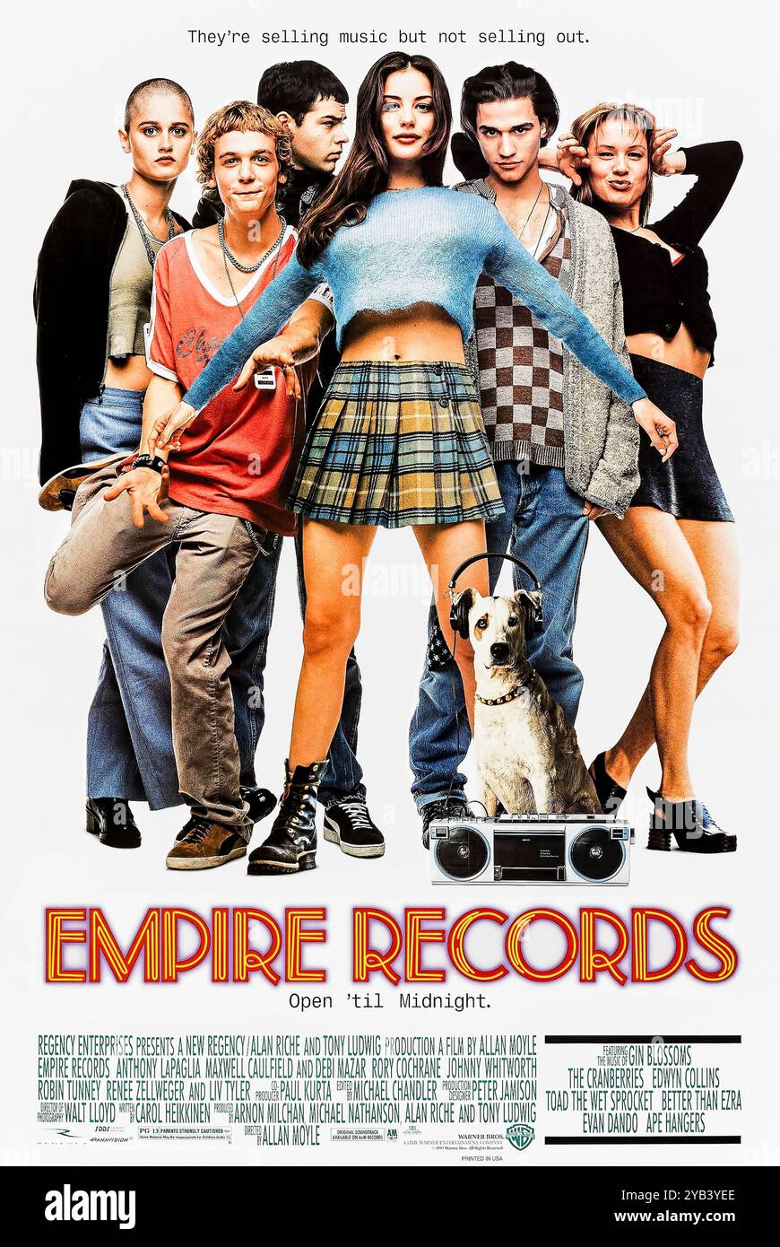 Empire Records (1995) unter der Regie von Allan Moyle mit Liv Tyler, Renée Zellweger und Anthony LaPaglia. Eine Gruppe junger Plattenläden-Mitarbeiter verbündet sich, um ihren geliebten unabhängigen Laden vor Firmenübernahmen zu retten. Foto eines Original-Posters aus dem Jahr 1995 (USA) ***NUR FÜR REDAKTIONELLE ZWECKE***. Quelle: BFA / Warner Bros Stockfoto