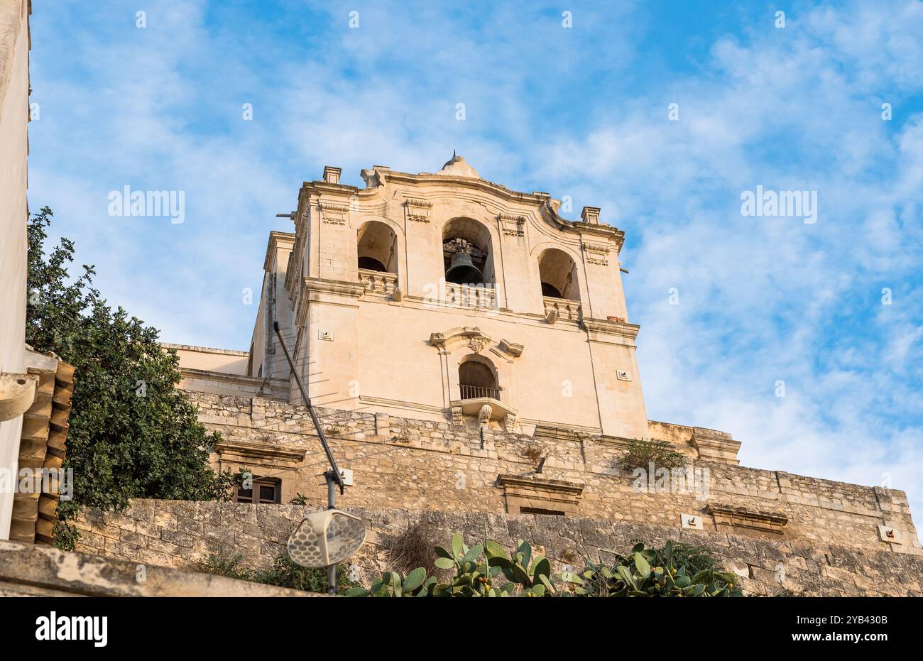 Blick auf die alte Kirche San Matteo in Scicli, Provinz Ragusa, Ostsizilien Stockfoto