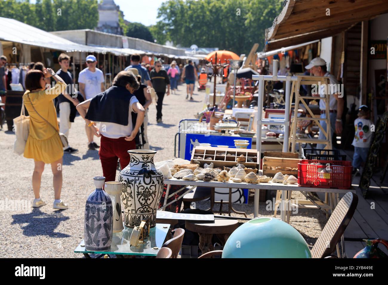 Freizeit- und Entspannungszeit in der Nähe des Flusses Garonne in Bordeaux. Bordeaux, Gironde, Nouvelle Aquitaine, Frankreich, Europa. Foto: Hugo Martin/Al Stockfoto