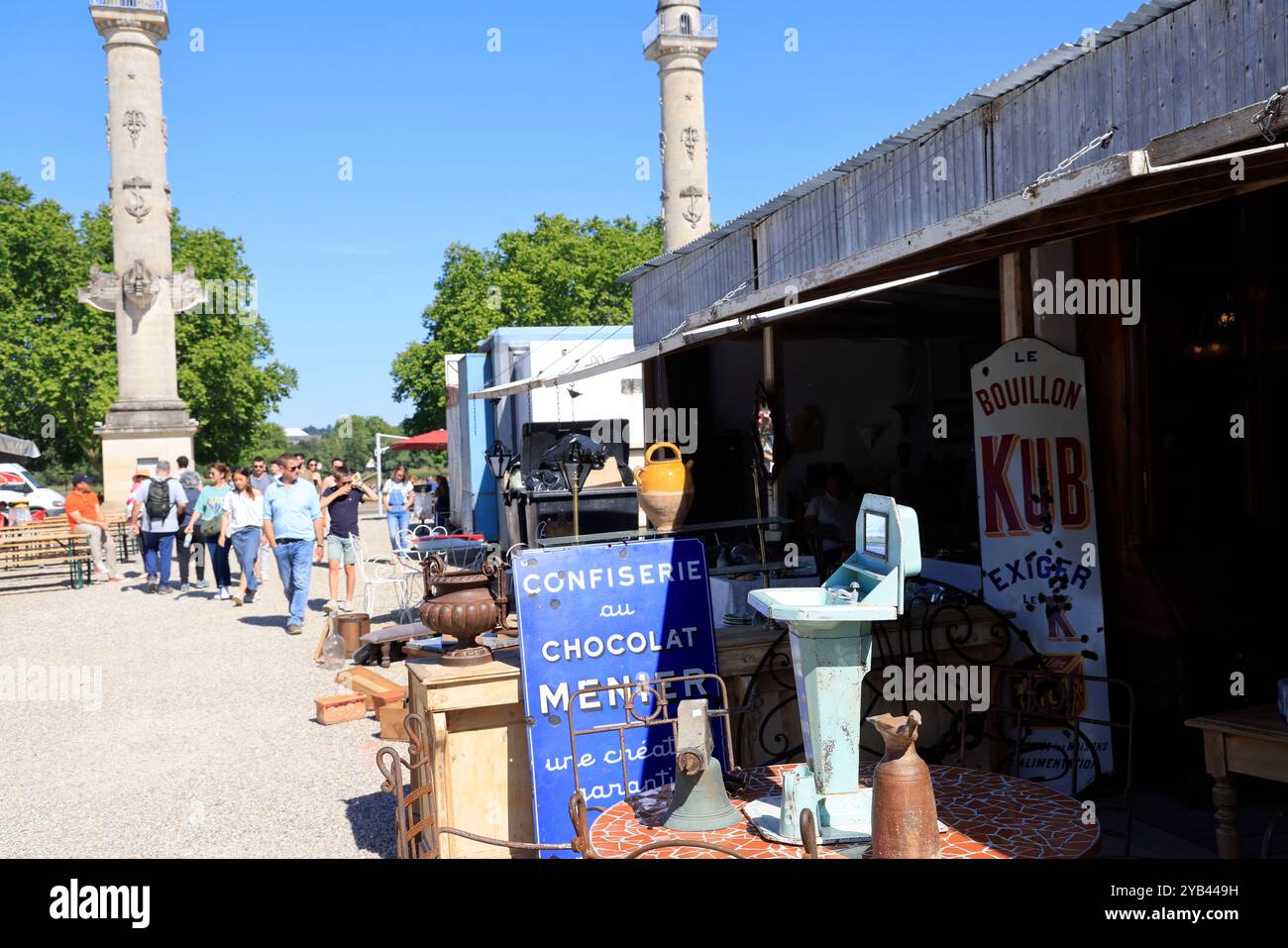 Freizeit- und Entspannungszeit in der Nähe des Flusses Garonne in Bordeaux. Bordeaux, Gironde, Nouvelle Aquitaine, Frankreich, Europa. Foto: Hugo Martin/Al Stockfoto