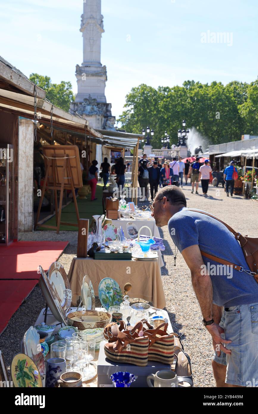Freizeit- und Entspannungszeit in der Nähe des Flusses Garonne in Bordeaux. Bordeaux, Gironde, Nouvelle Aquitaine, Frankreich, Europa. Foto: Hugo Martin/Al Stockfoto