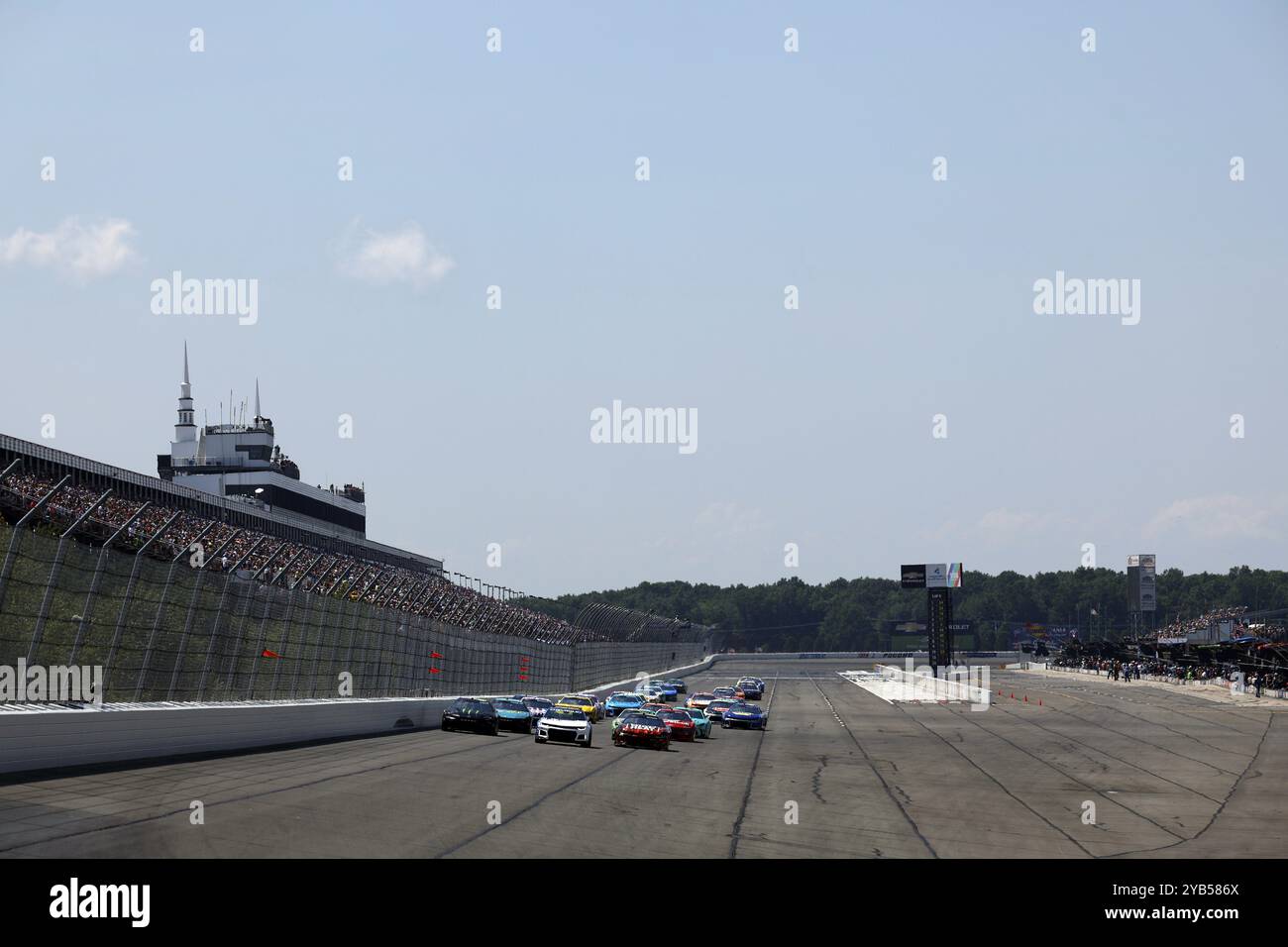 William Byron führt das Feld für den Great American Getaway 400, präsentiert von VISITPA.com in Long Pond, PA, USA, Nordamerika Stockfoto