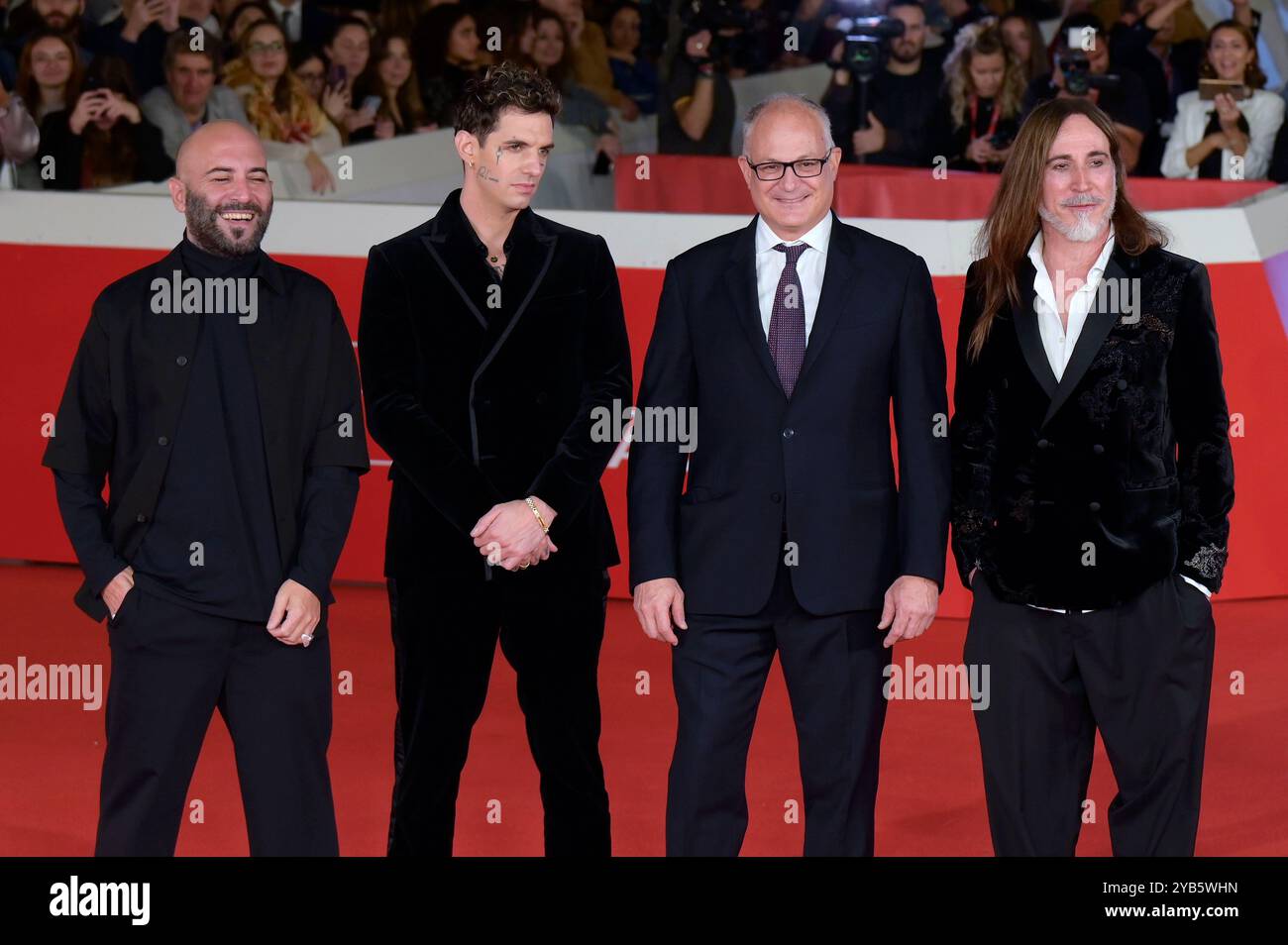 Giuliano Sangiorgi, Achille Lauro, Roberto Gualtieri und Manuel Agnelli bei der Festivaleröffnung mit der Premiere des Kinofilms 'Berlinguer. La grande ambizione / The Great Ambition' auf dem 19. Internationales Filmfestival von Rom / Festa del Cinema di Roma 2024 im Auditorium Parco della Musica. Rom, 16.10.2024 Stockfoto