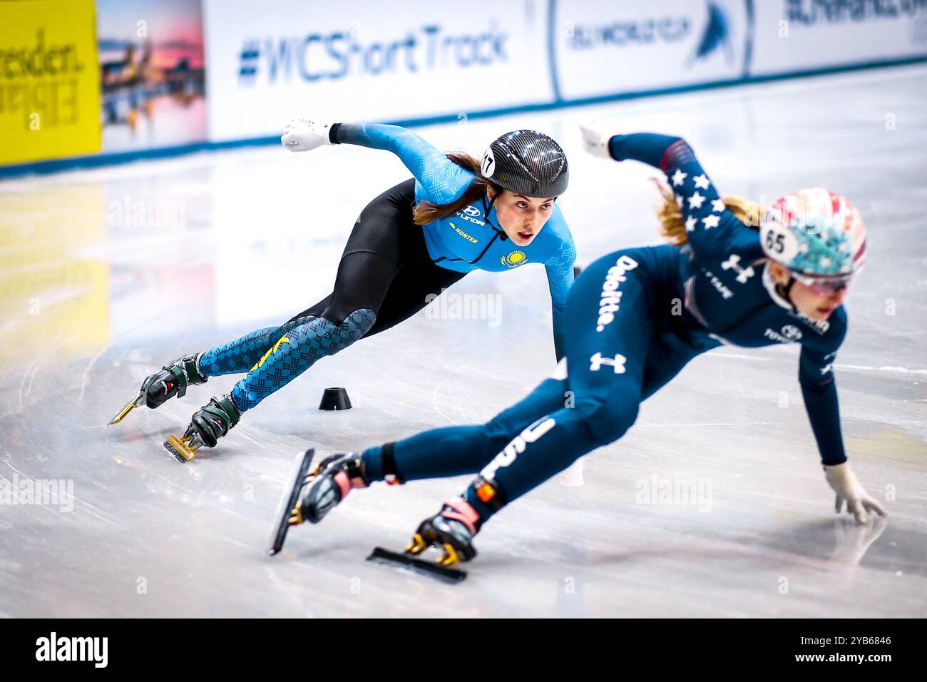 Dresden, 1. Februar 2019: Olga Tikhonova aus Kasachstan tritt an der ISU Short Track Speed Skating World Championship in Deutschland an Stockfoto