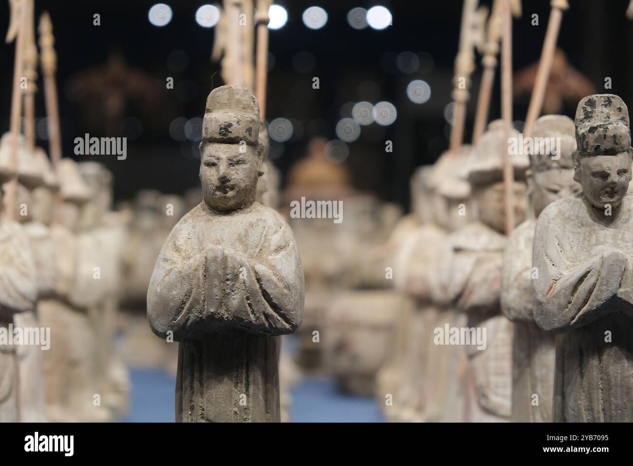 Schließen Sie alte chinesische Figuren aus der Ming-Dynastie. Kulturelles Relikt in China Stockfoto