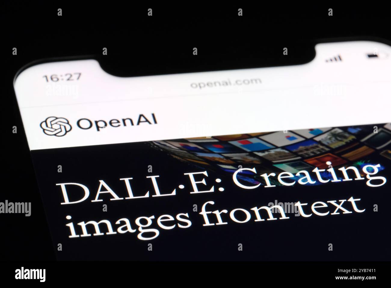 Close Up DALL·E Markenlogo auf der OpenAI-Website. Deep Learning-Modell, entwickelt von OpenAI Stockfoto