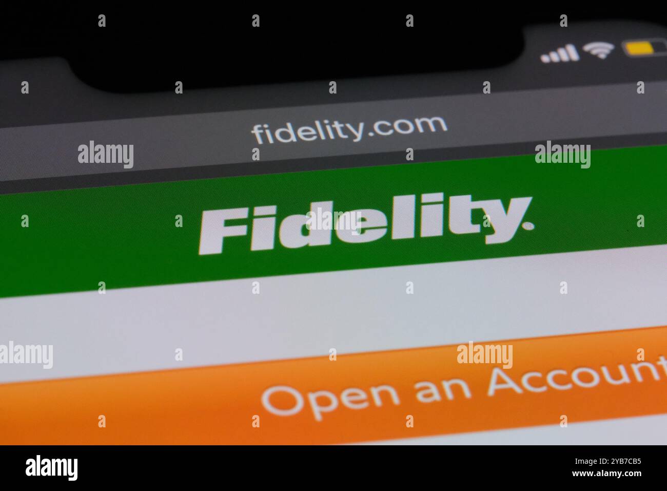 Logo der Marke Fidelity Investments auf der offiziellen Website. US-amerikanische Finanzdienstleistungsgesellschaft Stockfoto