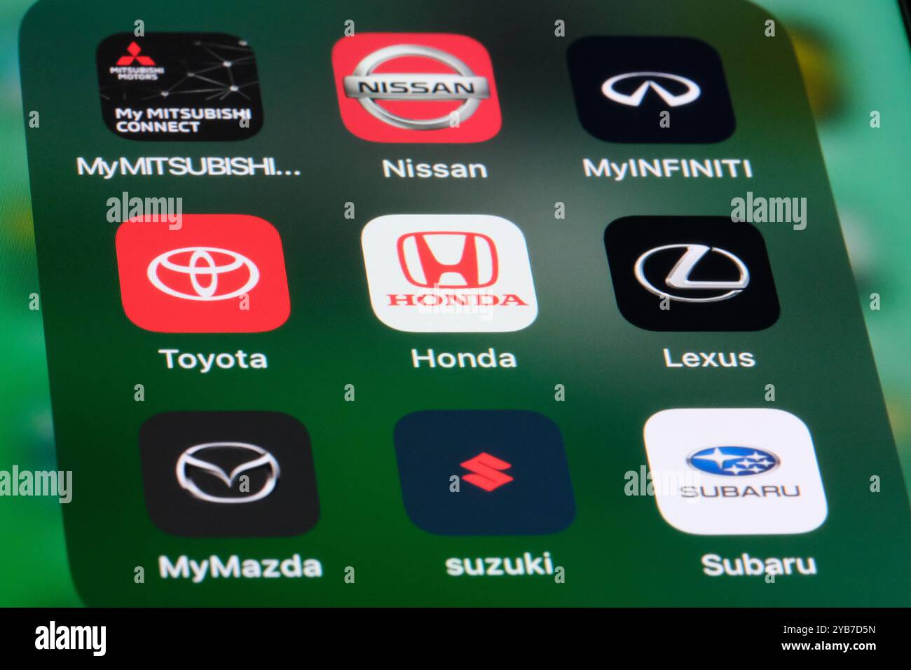 Honda, Toyota, Mitsubishi Motors, Nissan, Lexus, Mazda, Suzuki Motor Corporation, Infiniti, Subaru. Verschiedene Logos japanischer Autohersteller Stockfoto