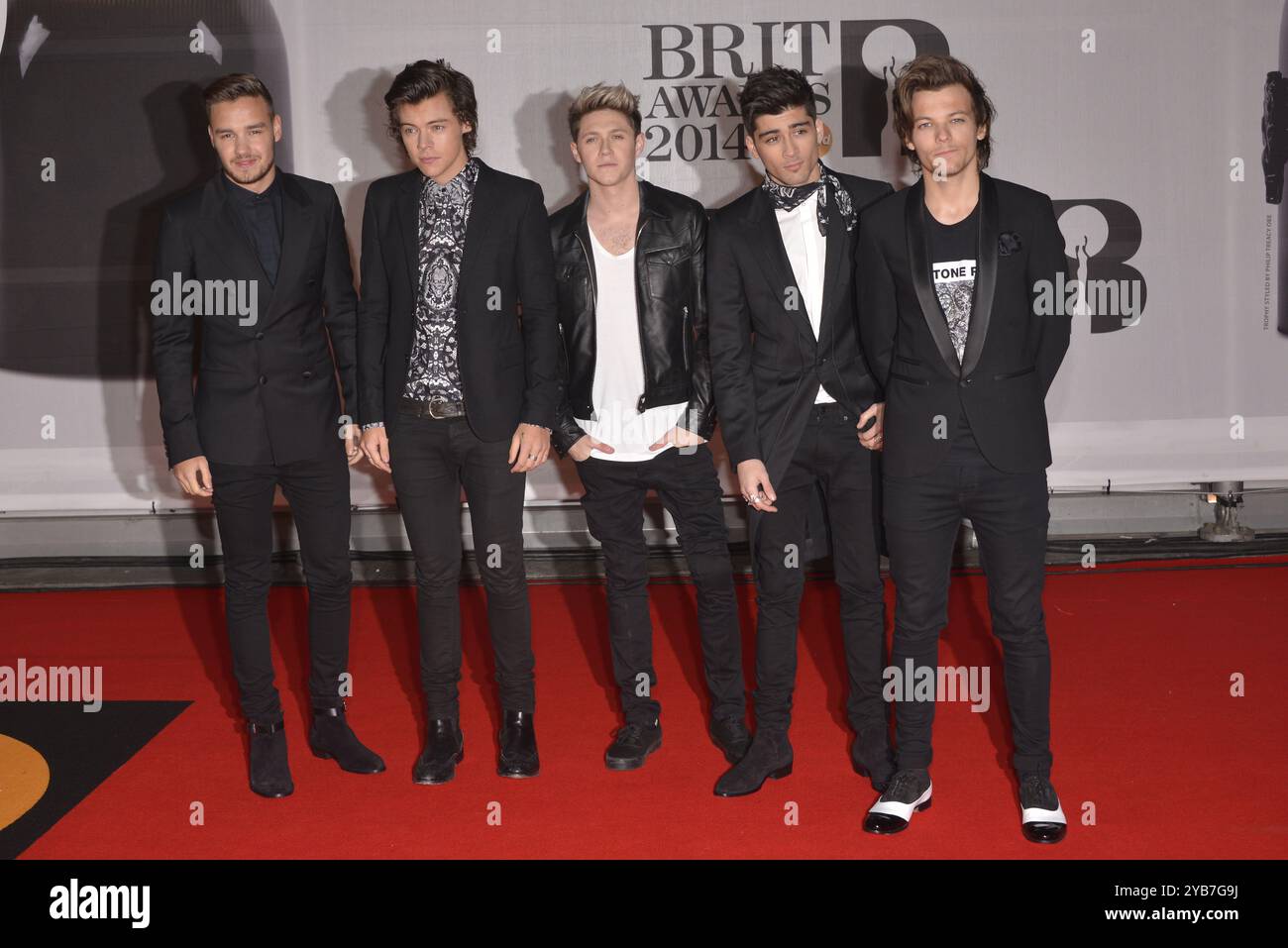 LONDON, ENGLAND – 19. FEBRUAR: Liam Payne, Harry Styles, Niall Horan und Zayn Malik und Louis Tomlinson von One Direction nehmen an den BRIT Awards 2014 Teil Stockfoto