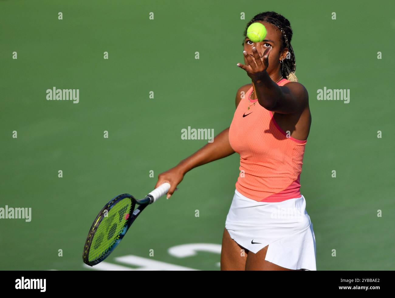 Die US-amerikanische Spielerin Tyra Caterina Grant im Wettbewerb. Chengdu, China, 17. Oktober 2024. Das Juniorfinale der ITF World Tennis Tour 2024 findet am 17. Oktober 2024 im Sichuan International Tennis Center in Chengdu, der chinesischen Provinz Sichuan, statt. Quelle: Wang Lei/China News Service/Alamy Live News Stockfoto