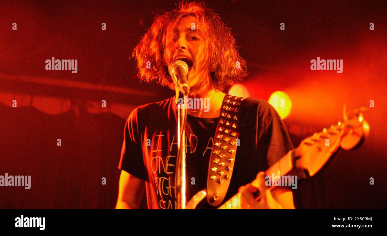 Der Blooding Knie Club lebt im Corner Hotel, Richmond, Mlebourne Stockfoto