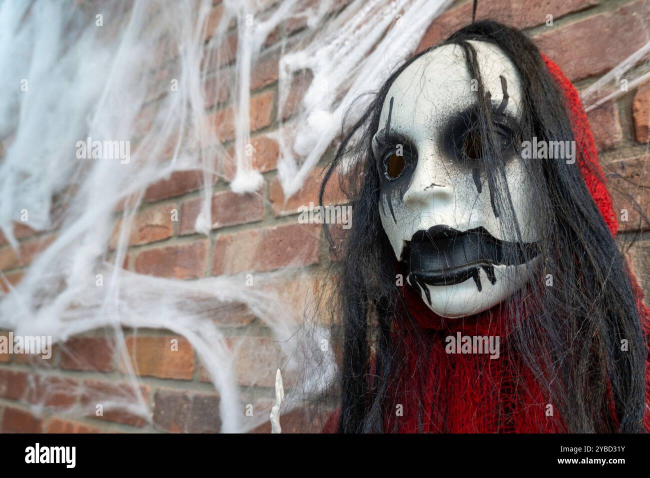 Ein Pop-up Spirit Halloween Store bietet Masken und Kostüme für die Feiertage, New York City, USA 2024 Stockfoto