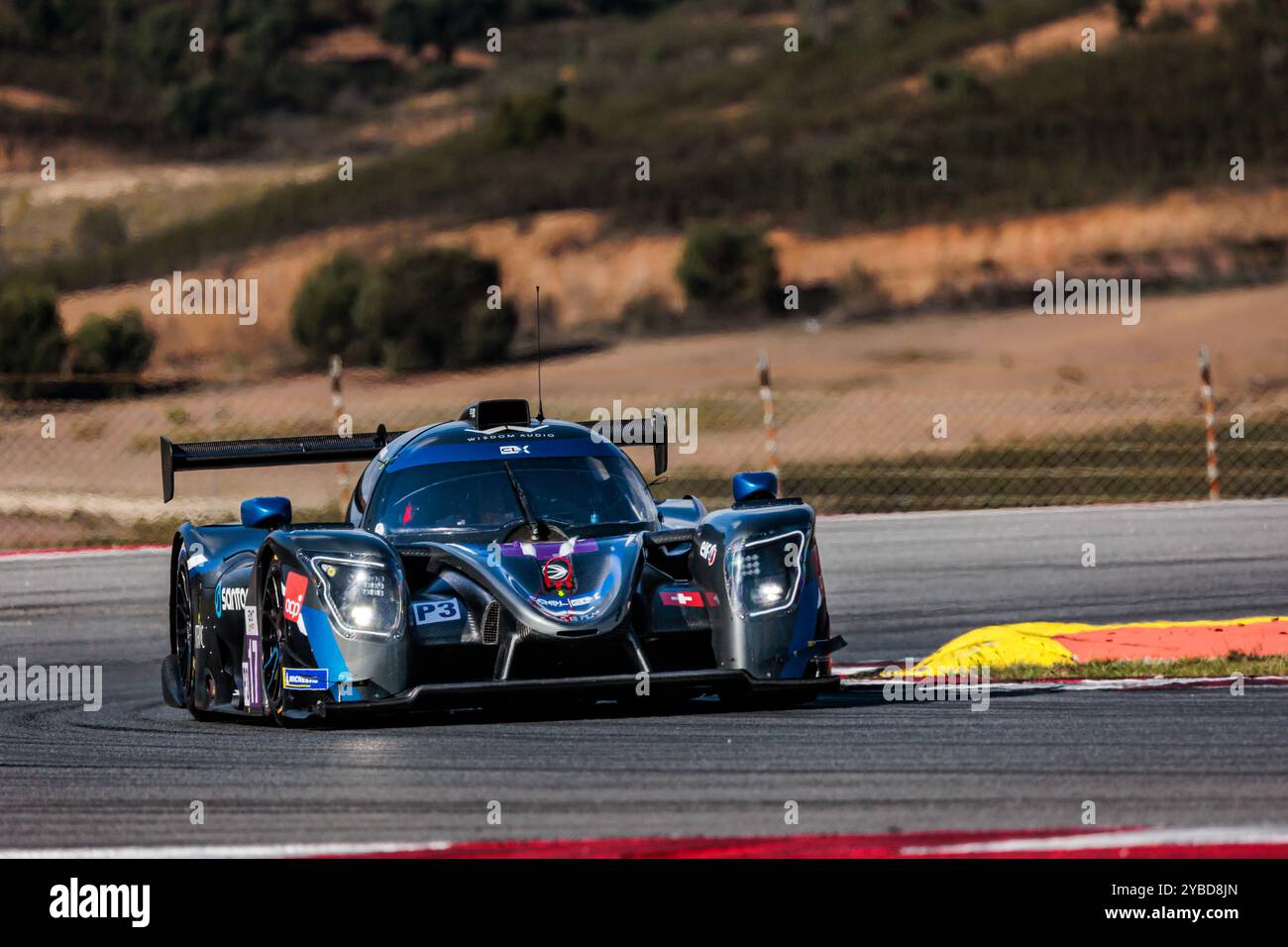17 CRISTOVAO Miguel (PRT), ESPIRITO SANTO Manuel (PRT), Cool Racing, Ligier JS P320 - Nissan, Action während der 4 Stunden von Portimao 2024, 6. Runde der europäischen Le Mans Serie 2024 auf der Algarve International Circuit vom 16. Bis 19. Oktober 2024 in Portimao, Portugal - Foto Germain Hazard/DPPI Credit: DPPI Media/Alamy Live News Stockfoto