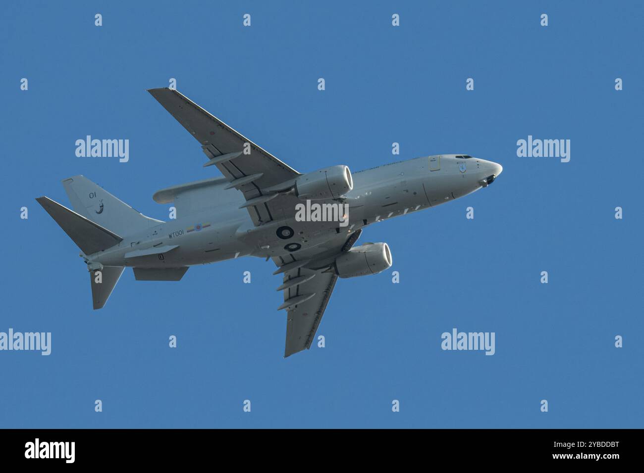 Leigh on SEA, Essex, Großbritannien - 18. Oktober 2024: Eine Boeing E-7 Wedgetail startet vom Flughafen London Southend nach ihrer letzten Lackierung in Royal Stockfoto