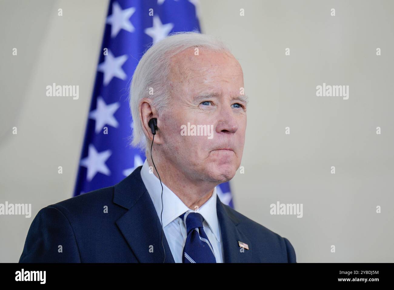 Staatsbesuch des amerikanischen Präsidenten, Joseph R. Biden Jr. Besuch des Präsidenten der Vereinigten Staaten von Amerika, Joseph R. Biden Jr., in Deutschland. Presseerklärungen des amerikanischen Präsidenten im Bundeskanzleramt Berlin Berlin GER *** Staatsbesuch des Präsidenten der Vereinigten Staaten von Amerika, Joseph R Biden Jr. Besuch des Präsidenten der Vereinigten Staaten von Amerika, Joseph R Biden Jr. In Deutschland Presseerklärungen des amerikanischen Präsidenten im Bundeskanzleramt Berlin GER Stockfoto