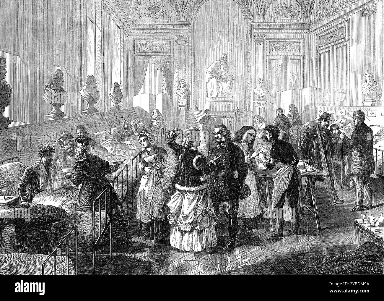 Krankenwagen im Theater Français, Paris, 1871. Französisch-Preußischer Krieg: '...military Krankenhaus in der öffentlichen Lobby des Theaters Français...die Statue von Voltaire... ist im Hintergrund zu sehen...die Betten der verwundeten Soldaten sind an beiden Seiten entlang gestreckt...das Tuch hinter der Reihe der Betten zeigt das rote Kreuz des Feldkrankenhausdienstes und ein Plakat mit dem Namen des Soldaten, das in jedem Bett gelegt ist. Die Krankenschwester, mit Locken, am dritten Bett links, bietet dem Leutnant, der seinen Arm in einer Schlinge hat, ein Becken mit Brühe an, ist Mdlle. Marquet, das ist sie Stockfoto