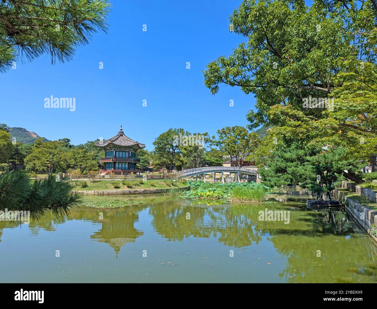 Gyeongbokgung Palast aus der Zeit der Joseon-Dynastie in Seoul, Südkorea. Stockfoto