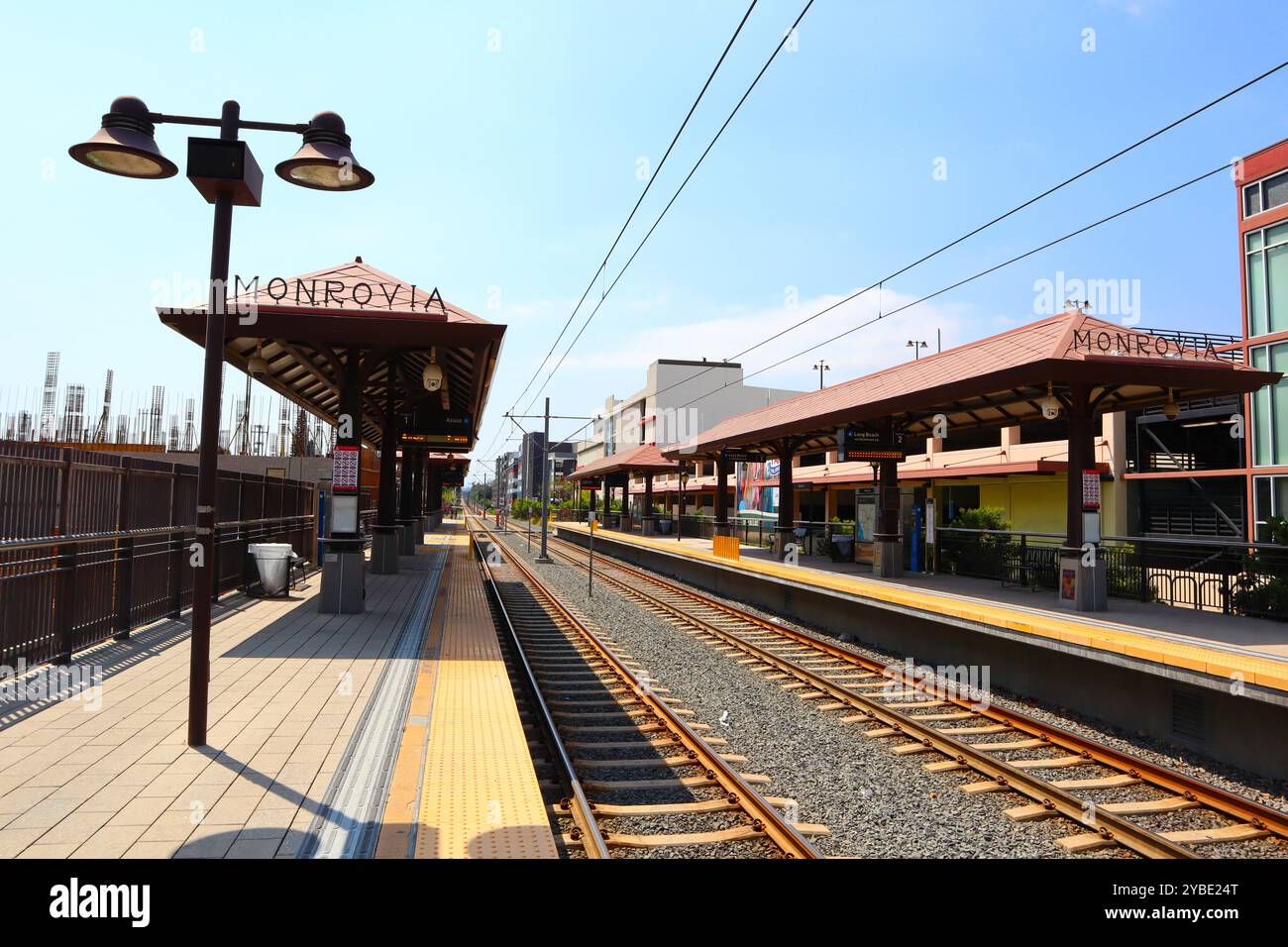Monrovia (LA County), Kalifornien: Monrovia Metro Station A Line Train Stockfoto