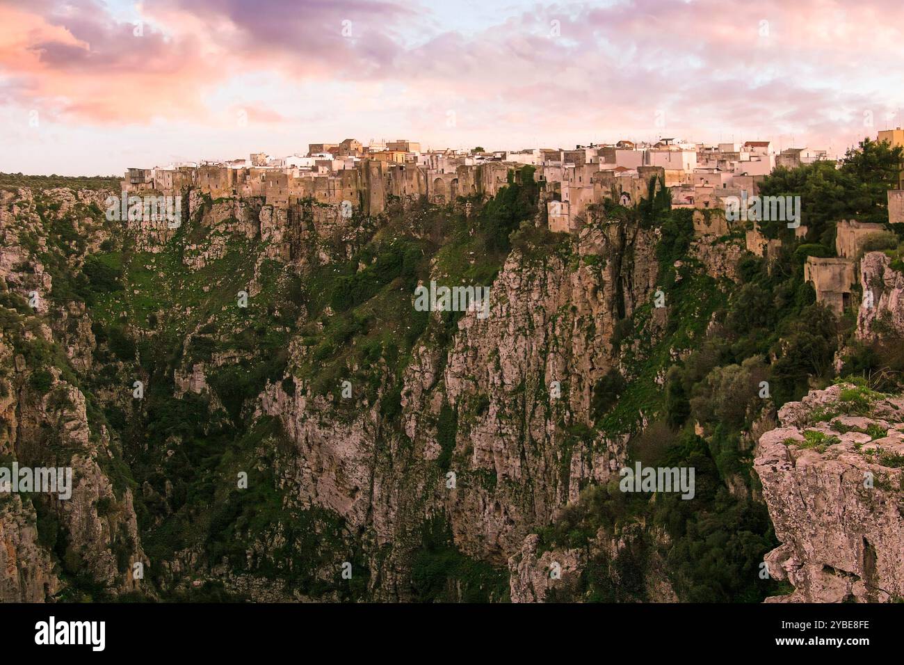 Italien Apulia Castellaneta (TA) - das Dorf aus Gravina Stockfoto