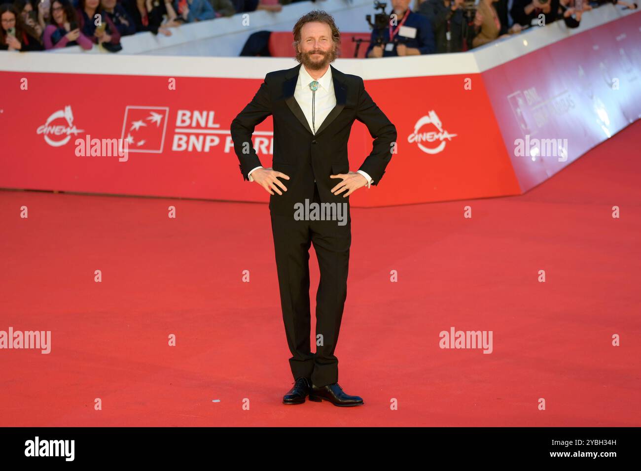 Rom, Italien. Oktober 2024. Jovanotti besucht den roten Teppich des Films „Fino alla Fine“ beim Rome Film fest 2024 im Auditorium Parco della Musica. (Foto: Mario Cartelli/SOPA Images/SIPA USA) Credit: SIPA USA/Alamy Live News Stockfoto