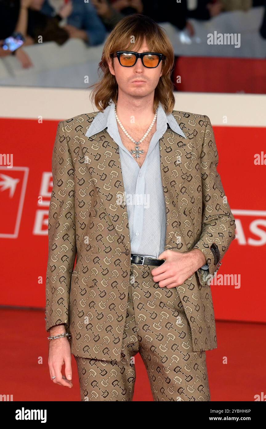 Thomas Raggi von Maneskin bei der Premiere des Kinofilms 'Fino alla Fine' auf dem 19. Internationales Filmfestival von Rom / Festa del Cinema di Roma 2024 im Auditorium Parco della Musica. Rom, 18.10.2024 Stockfoto