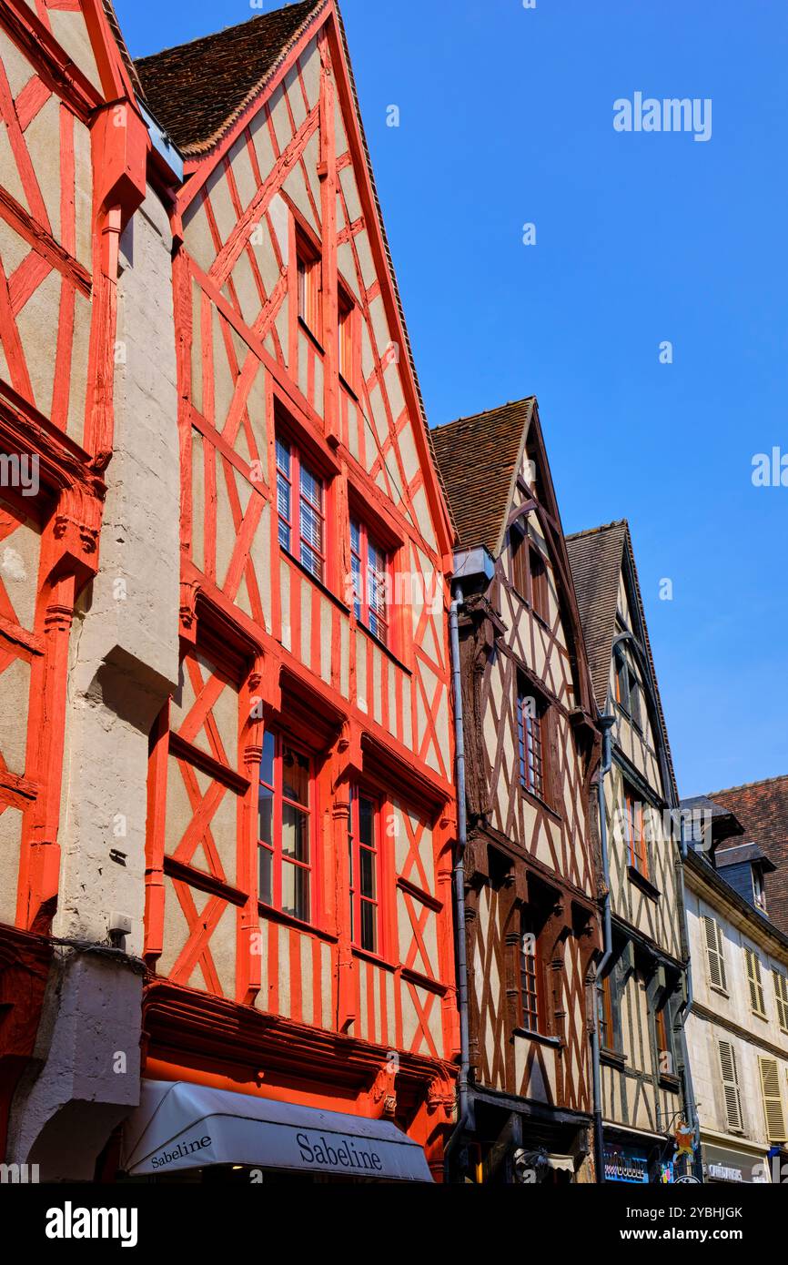 Frankreich, Cher, Bourges, Mitte, Fachwerkhäuser, Mirebeau Straße Stockfoto
