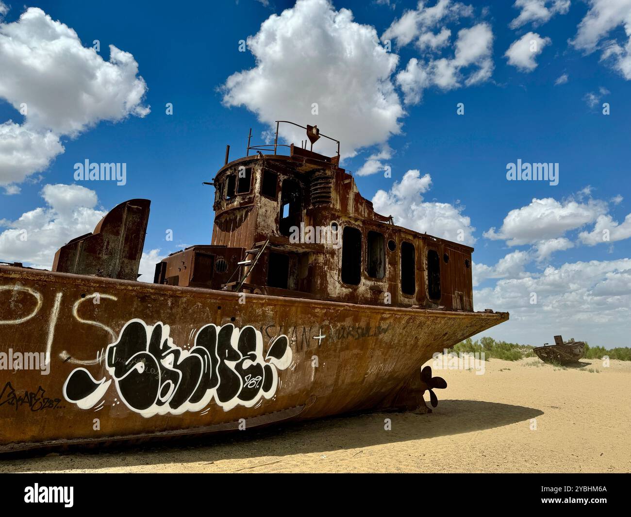Eine Umweltkatastrophe , Moynaq / Mo'ynoq / Muynak Schifffriedhof , Aral Meer Wüste , Karakalpakstan republik , Usbekistan , Zentralasien Stockfoto