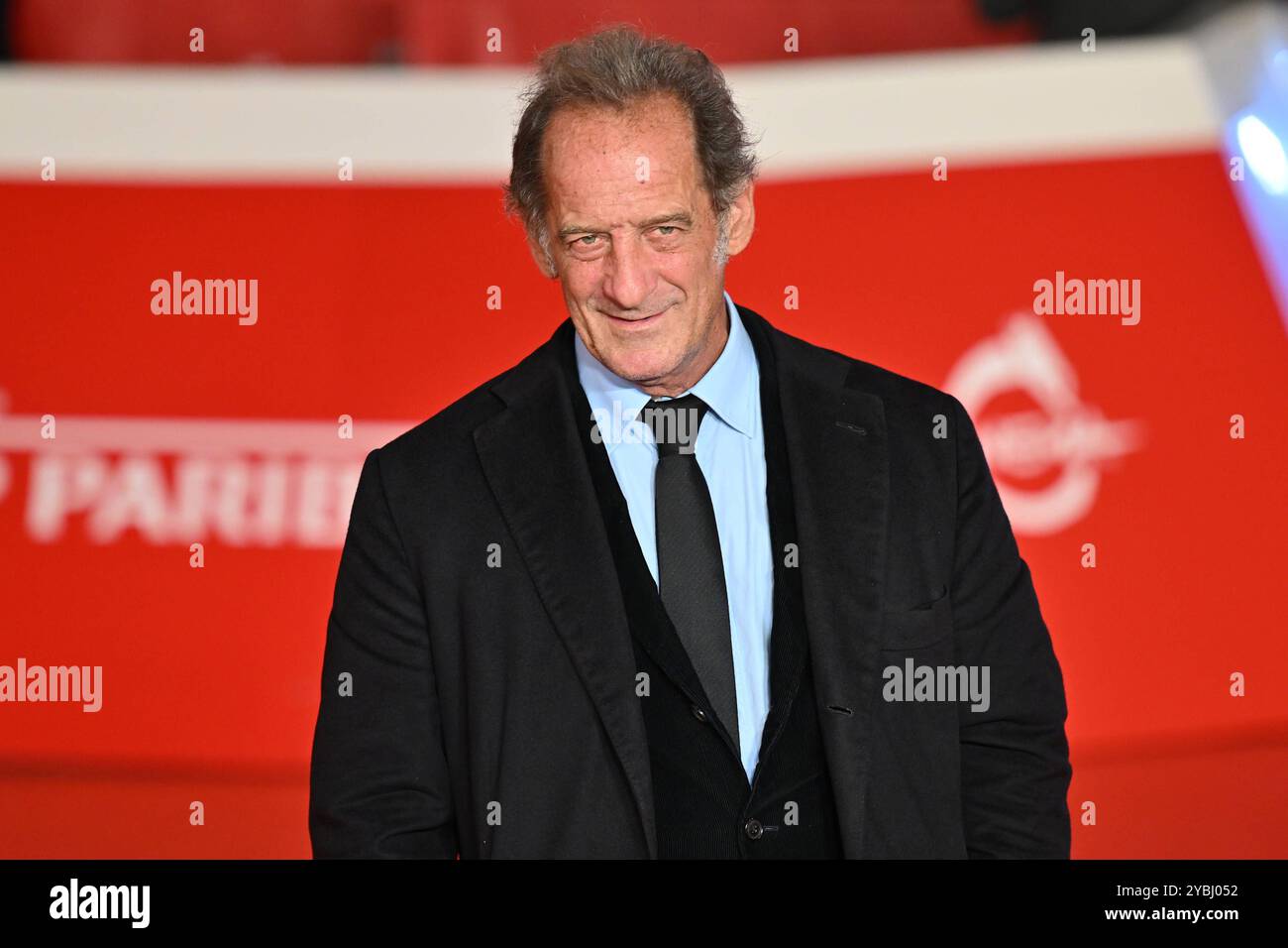 News - ROTER TEPPICH - LE CHOIX DE JOSEPH CROSS - 19. Rom Film Festival - TAG 3 Vincent Lindon nimmt am 19. Rom Film Festival im Auditorium Parco Della Musica am 18. Oktober 2024 in Rom Teil. Rome Auditorium Parco della Musica Italien Copyright: XDomenicoxCippitellix/xLiveMediax LPN 1562541 Stockfoto