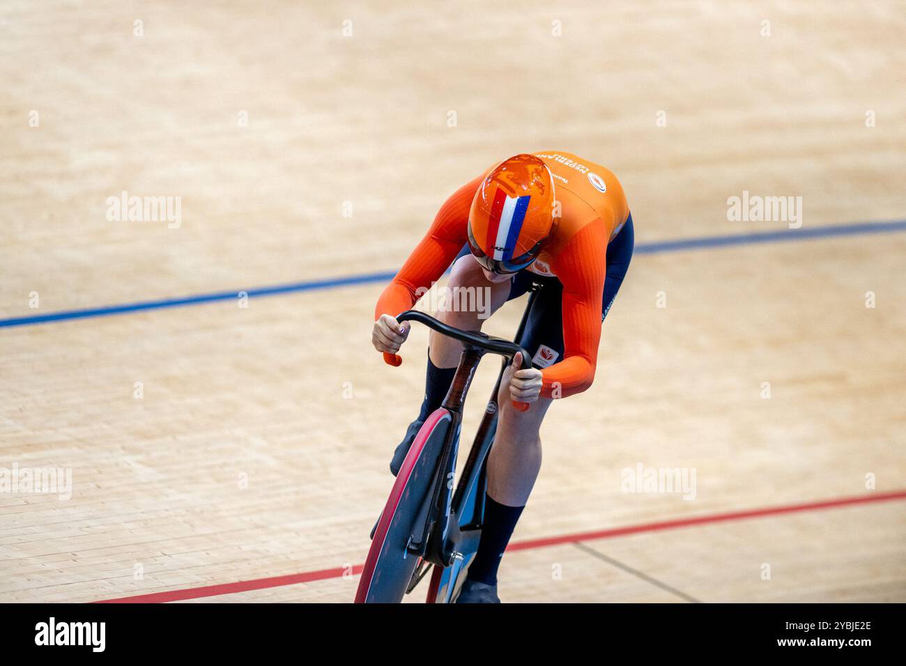 Ballerup, Dänemark. Oktober 2024. BALLERUP, DÄNEMARK - 19. OKTOBER: Kimberly Kalee aus den Niederlanden am 4. Tag der Tissot UCI Track World Championships 2024 in der Ballerup Super Arena am 19. Oktober 2024 in Ballerup, Dänemark. (Foto: Arne Mill/BSR Agency) Credit: BSR Agency/Alamy Live News Stockfoto