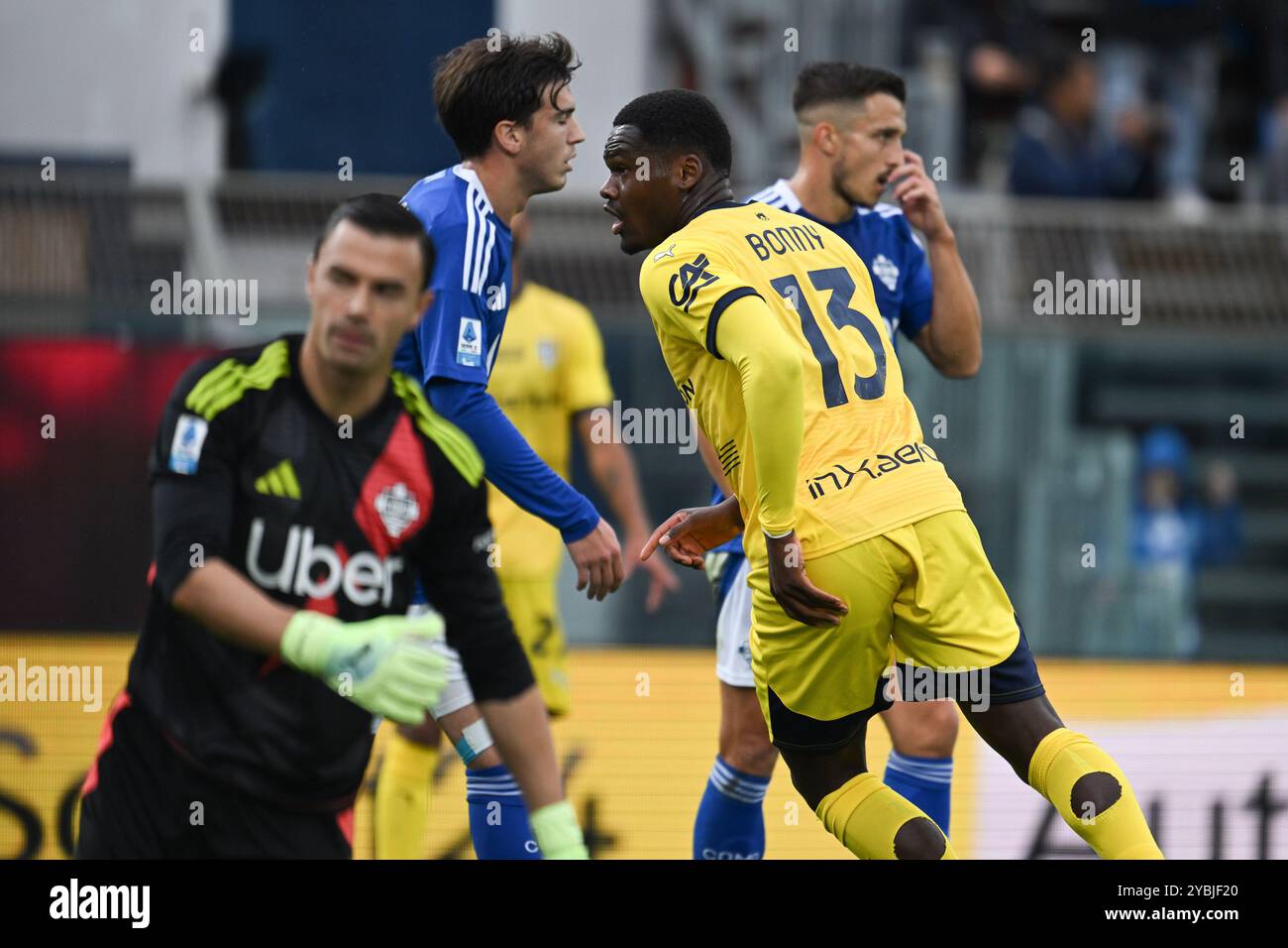 Como, Italien. Oktober 2024. Calcio Como und Parma Calcio 1913 spielen am 19. Oktober 2024 im Giuseppe Senigallia-Stadion in Como (Italien) Stockfoto