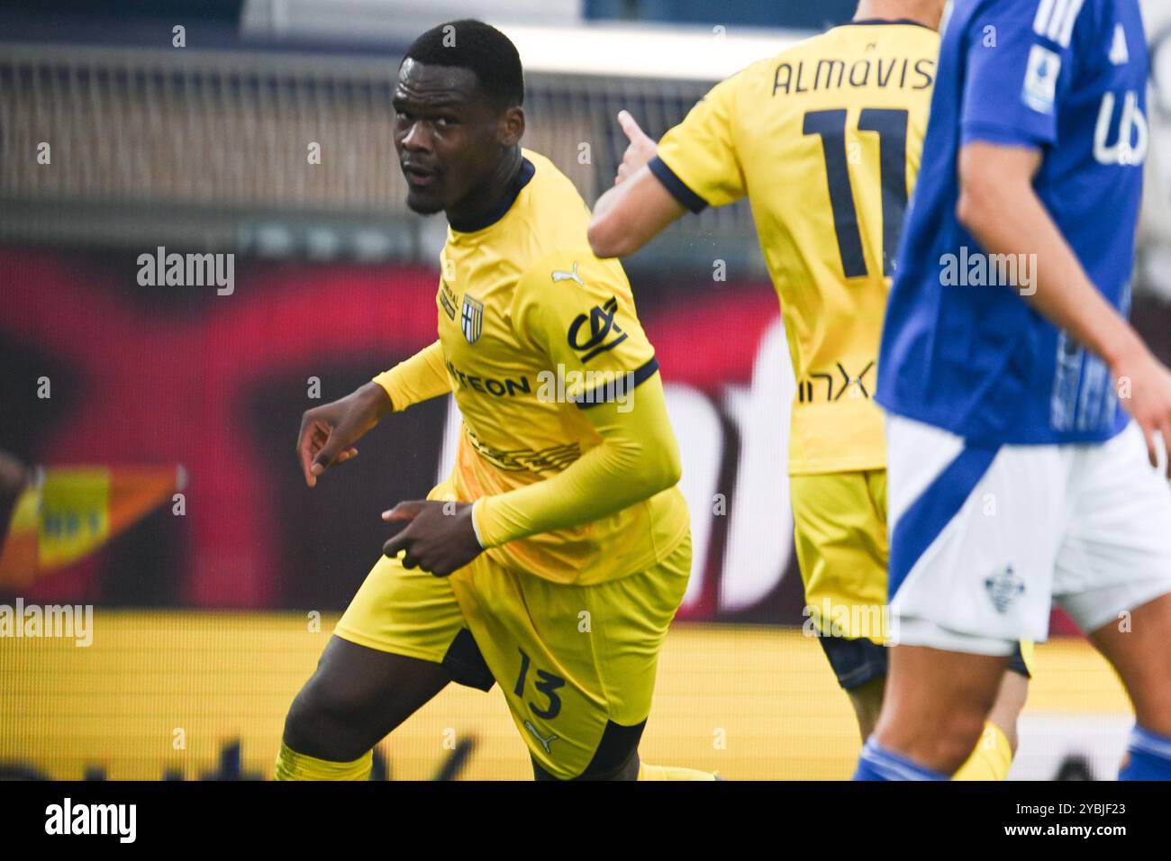 Como, Italien. Oktober 2024. Calcio Como und Parma Calcio 1913 spielen am 19. Oktober 2024 im Giuseppe Senigallia-Stadion in Como (Italien) Stockfoto