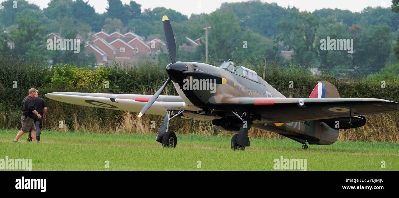 Die Hawker Hurricane ist ein britisches einsitziges Kampfflugzeug der 1930er–40er Jahre, das von der Hawker Aircraft Ltd entwickelt und gebaut wurde Stockfoto