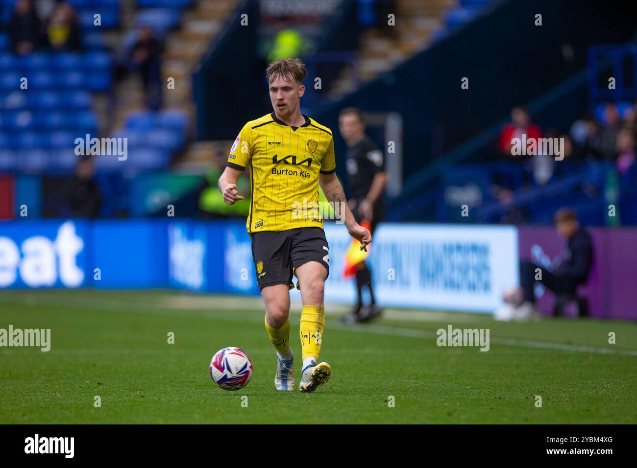 Toughsheet Stadium, Bolton am Samstag, den 19. Oktober 2024. Während des Spiels der Sky Bet League 1 zwischen Bolton Wanderers und Burton Albion im Toughsheet Stadium, Bolton am Samstag, den 19. Oktober 2024. (Foto: Mike Morese | MI News) Credit: MI News & Sport /Alamy Live News Stockfoto