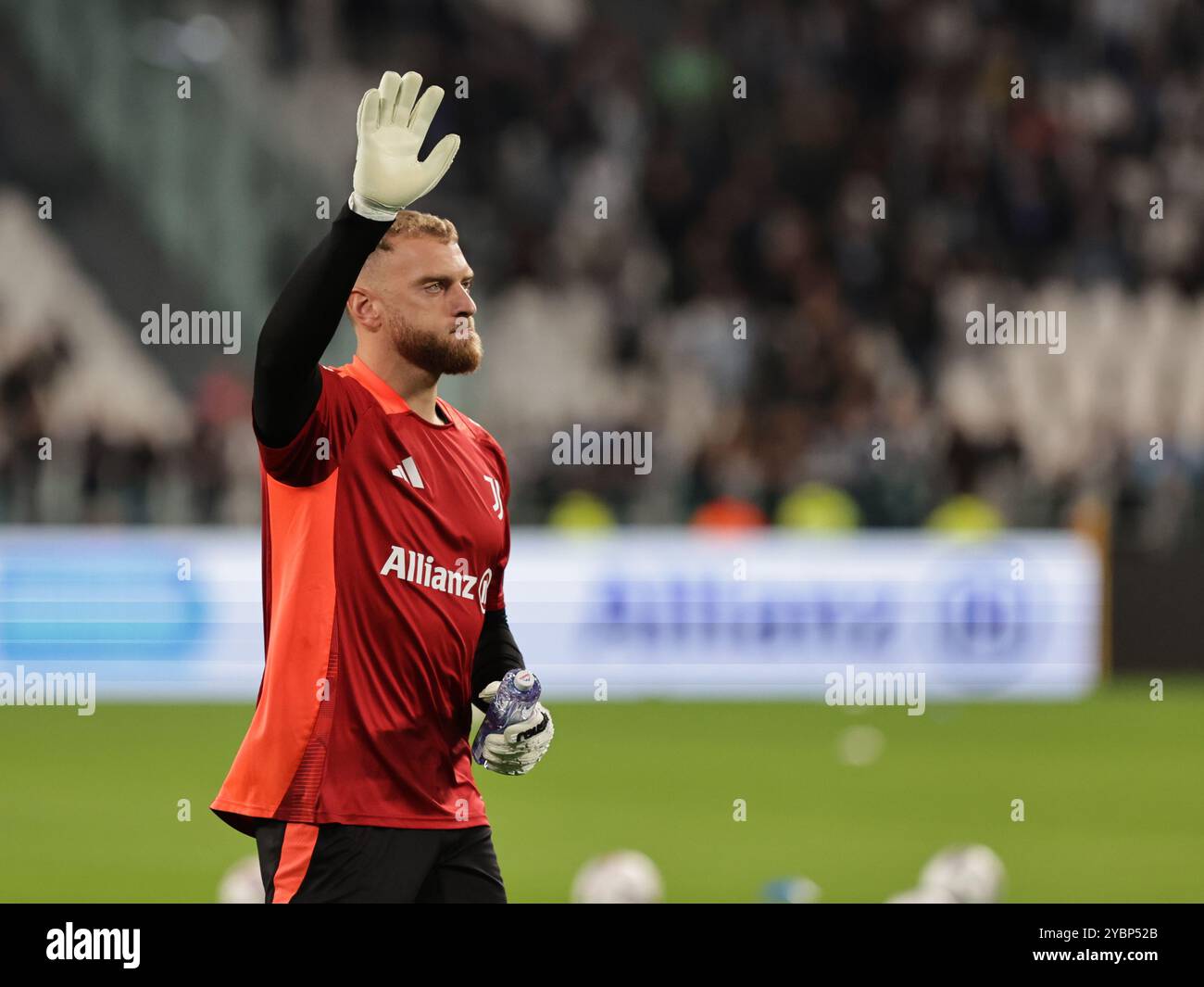 Turin, Italien. Oktober 2024. Michele Di Gregorio nimmt am 19. Oktober 2024 am Spiel der Serie A 2024-2025 zwischen Juventus und Latium in Turin Teil (Foto: Loris Roselli). Quelle: NurPhoto SRL/Alamy Live News Stockfoto