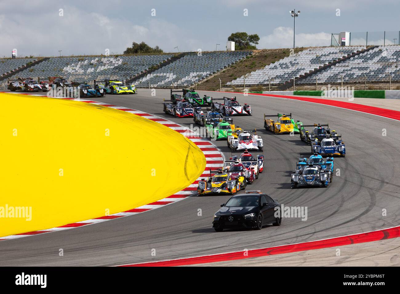 Starten Sie während der 4 Stunden des Portimao 2024, der 6. Runde der European Le Mans Series 2024 auf dem Algarve International Circuit vom 16. Bis 19. Oktober 2024 in Portimao, Portugal Stockfoto