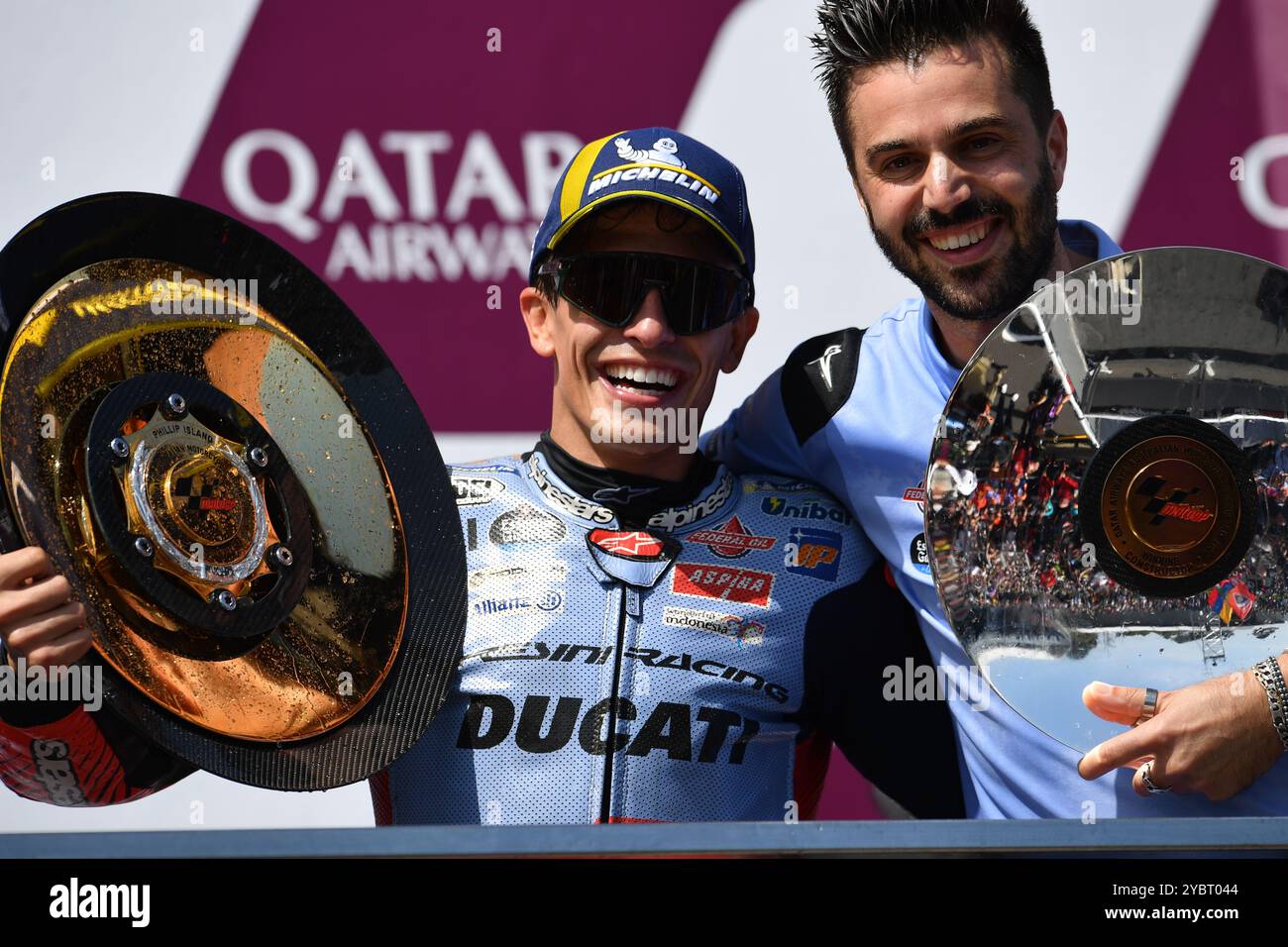 MELBOURNE, AUSTRALIEN. Oktober 2024. Im Bild: Marc Márquez, Nummer 93 Spaniens, reitet für Gresini Racing während der MotoGP-Podestfeier beim Qatar Airways Australian Motorcycle Grand Prix 2024 auf dem Phillip Island Circuit. Quelle: Karl Phillipson/Alamy Live News Stockfoto