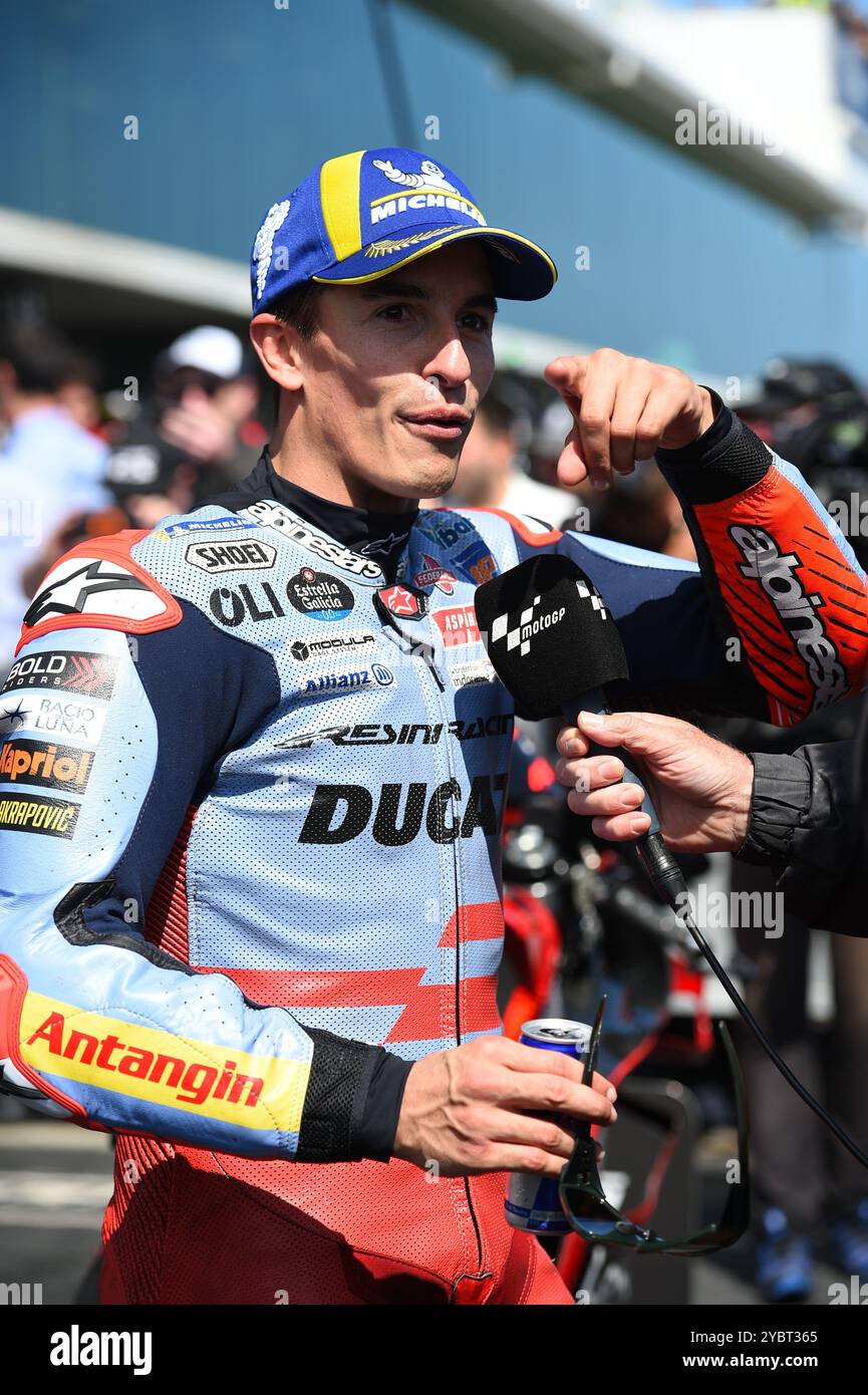 MELBOURNE, AUSTRALIEN. Oktober 2024. Im Bild: Marc Márquez, Nummer 93 Spaniens, reitet für Gresini Racing während der MotoGP-Podestfeier beim Qatar Airways Australian Motorcycle Grand Prix 2024 auf dem Phillip Island Circuit. Quelle: Karl Phillipson/Alamy Live News Stockfoto