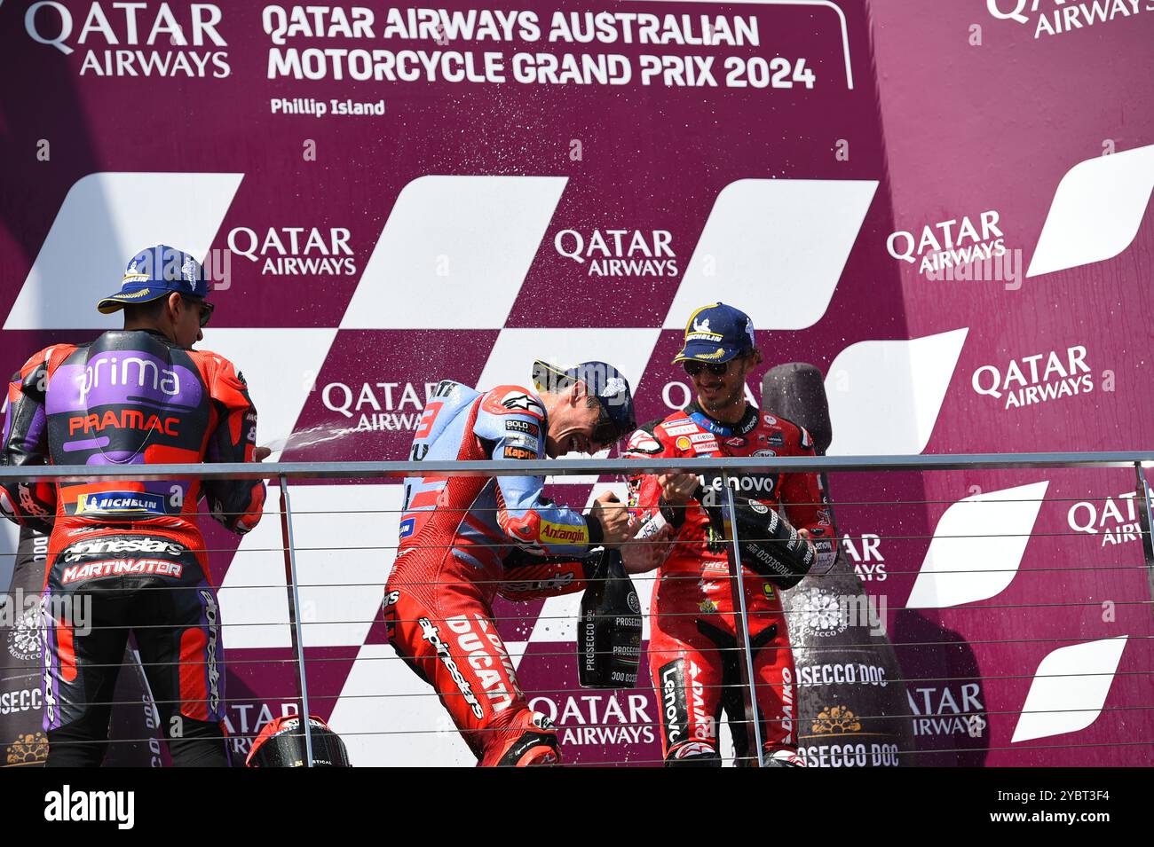 MELBOURNE, AUSTRALIEN. Oktober 2024. Im Bild: Marc Márquez, Nummer 93 Spaniens, reitet für Gresini Racing während der MotoGP-Podestfeier beim Qatar Airways Australian Motorcycle Grand Prix 2024 auf dem Phillip Island Circuit. Quelle: Karl Phillipson/Alamy Live News Stockfoto
